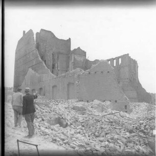 Negativ: Ruine, Nettelbeckstraße 20, 1951