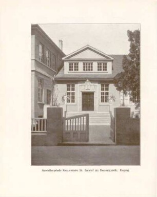 Ausstellungshalle Kanzleistraße 26. Entwurf der Beratungsstelle. Eingang