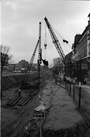 Ausbau und Umbau der Kriegsstraße beim Ettlinger Tor.