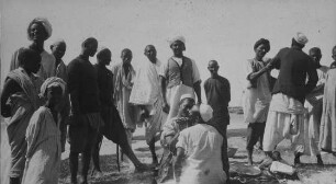 Ed Dueim am Weißen Nil - Barbier bei der Arbeit [Reise nach dem Sudan, Band 1]