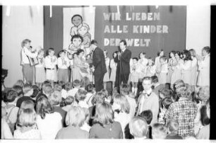 Kleinbildnegativ: Kindertag, 1967