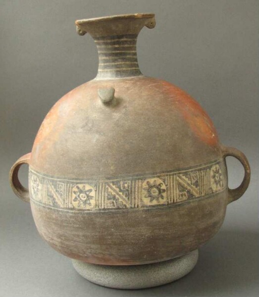 Clay vessel