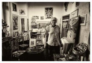 VEIT HOFMANN IN SEINEM ATELIER