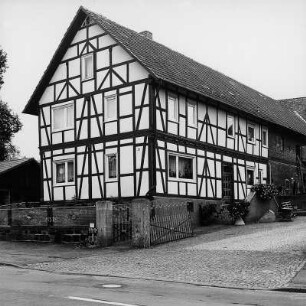 Wehretal, Hundsrückstraße 21