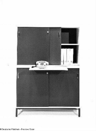 Aktenschrank (Modell 422)