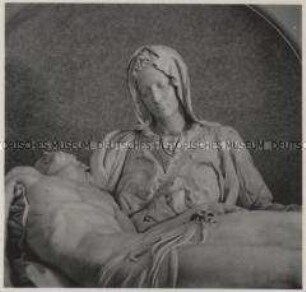 Rom, Basilika St. Peter, Michelangelos Pietà (Detail)