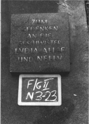 Grabstein F-G II N/3/23 (Detailaufnahme)