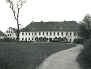 Königswartha. Schloss (um 1780). Hofansicht von Nordwesten