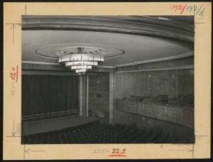 Schauspielhaus, Königsberg: Ansicht Bühne und Zuschauerraum