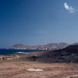 Milos. Bucht von Apollónia an der sandreichen Nordküste