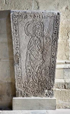 Grabstein der Stiftsdame Jutta von Bavenhausen