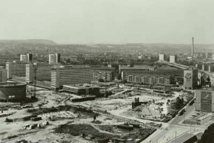 Dresden. Blick vom Rathausturm über die Baustelle Prager Straße nach Südwesten