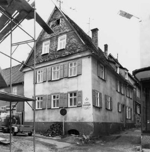 Butzbach, Roßbrunnenstraße 6