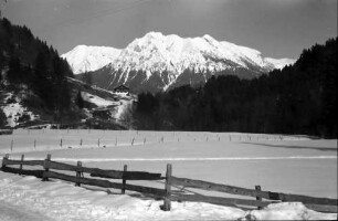 Tiefenbach: Breitachtal, Hintergrund Nebelhorn bei Tiefenbach