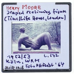 Moore, Draped Reclining Figure (1952, Serie)