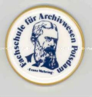Franz-Mehring-Medaille der Fachschule für Archivwesen, in Etui