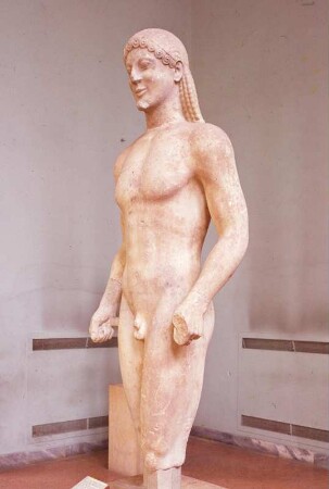 Athen. Archäologisches Nationalmuseum. Kuros von Ptoon, 540 v. Chr., 150cm