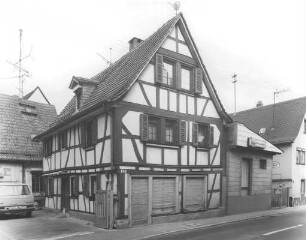 Frankfurt, Wilhelmshöher Straße 159