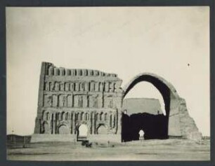 Die Ruine des Sassanidischen Palastes in Ktesiphon im Tigris, südlich von Bagdad