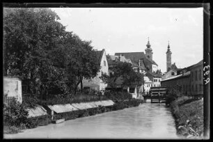 Österreich, Steyr. Stadtansicht über den Wehrgraben