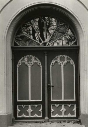 Haldensleben. Polytechnische Oberschule "Pestalozzi". Westportal