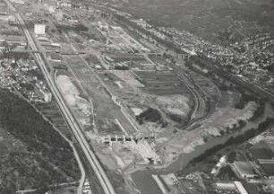 Schleuse Obertürkheim/Neckar im Bau