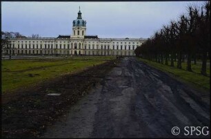 Berlin, Schlossgarten Charlottenburg, Restaurierung des Parterres.