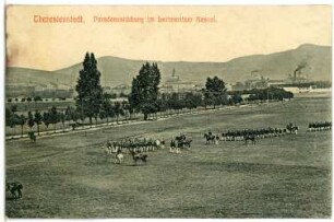 Theresienstadt. Paradeplatz Leitmeritzer Kessel : Theresienstadt. Paradeplatz im Leitmeritzer Kessel. Ausrückung des K. u. K. Infanterie-Regiments Nr. 92