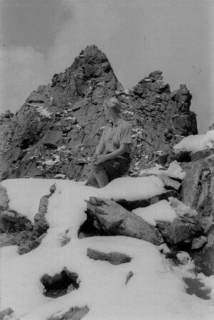 Portrait : Portrait einer Frau auf einem Berg.