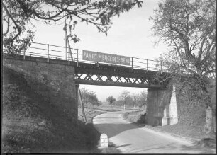 Bahnbrücke bei Dettingen an der Erms, Bahnstrecke Metzingen - Urach