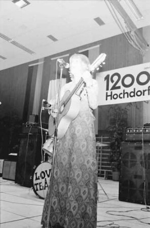 Hochdorf: Mooswaldhalle; bunter Abend; Lisa Fitz
