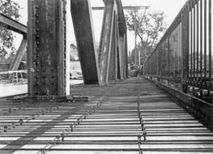 Bau einer Weserbrücke in Höxter