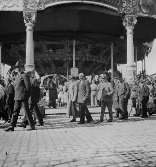 Rostock, Jahrmarkt, Karussell