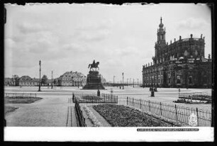 Dresden, Theaterplatz mit Katholischer Hofkirche