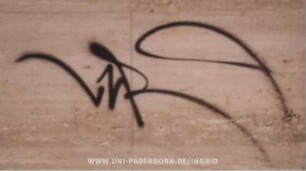 LzR