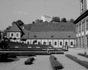Zwei Wirtschaftsgebäude — Ehemaliger Marstall