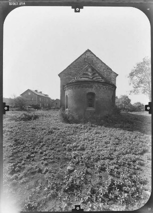 Röblingen am See. Kirche St. Nikolai (Baubeginn 12. Jh.). Ansicht von Osten