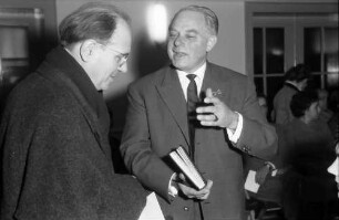 Donaueschingen: Donaueschinger Musiktage; Sternensaal; Max Rieple und Oliver Messiaen
