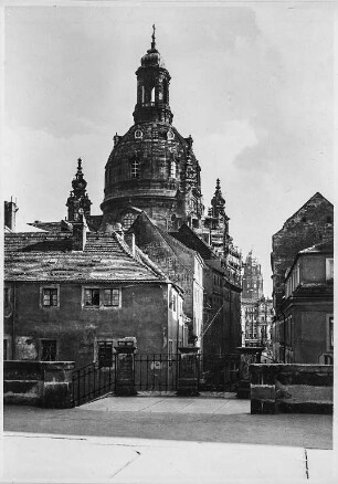 Dresden, Blick von der Brühlschen Terrasse zur Frauenkirche