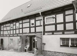 Radebeul, Meißner Straße 461. Wohnstallhaus eines ehem. Bauernhofs (A. 19. Jh.)