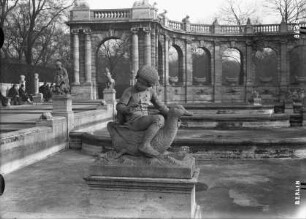 Märchenbrunnen: Hänsel