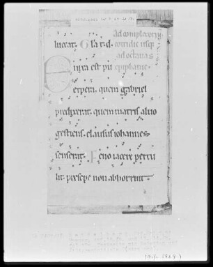 Hymnar — Initiale E(nixa est), Folio 17verso