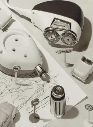 Philips Elektrorasierer „800"