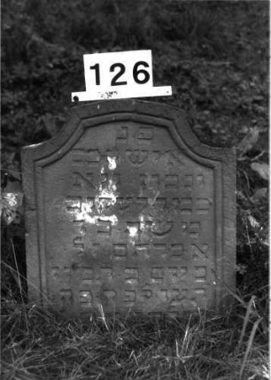 Grabstein 126