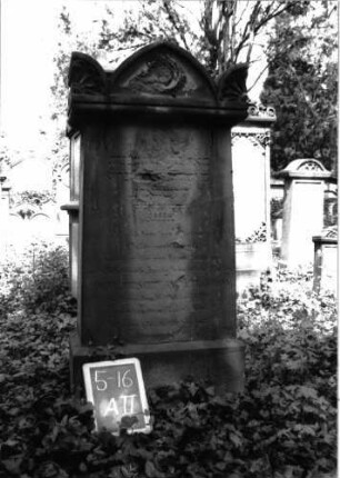 Grabstein A II/5/16