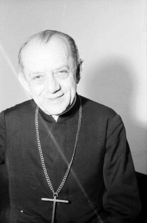 Freiburg: Dom Helder Camara, Portrait