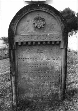 Grabstein 233