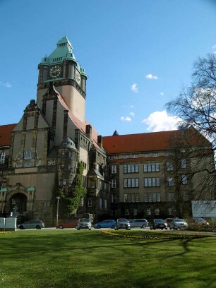 Dresden: Georg-Schumann-Bau (TU Dresden)