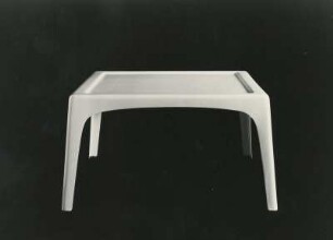 Couch- bzw. Accessoire-Tisch in Vollkunststoff von Konrad Schäfer