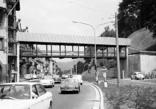 Freiburg: Schlossbergringbrücke am Schwabentor